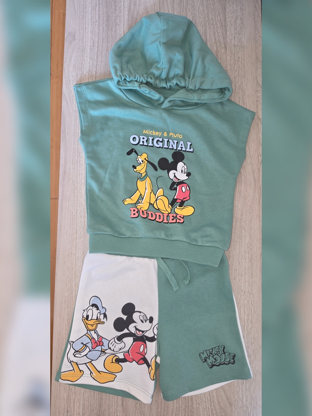 Primark Disney Mickey & Pluto Hooded Top and Shorts Set